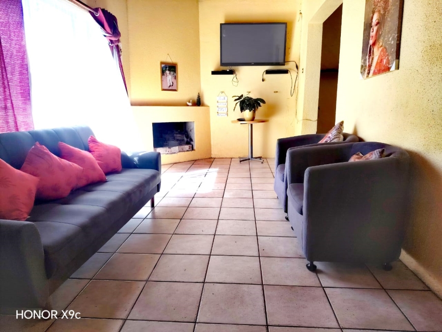 3 Bedroom Property for Sale in Russels Rest Western Cape
